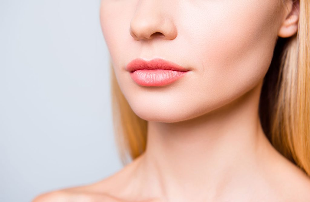 Lip Lift cupids bow